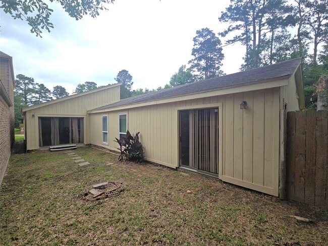 Building Photo - 11231 Glenforest Dr
