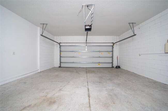 Building Photo - 1133 Mattie Pointe Blvd