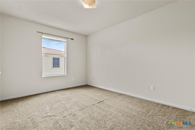 Building Photo - 5206 Oster Dr