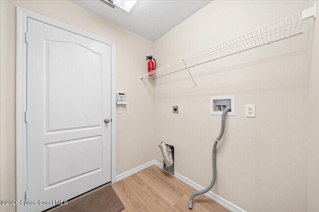 Building Photo - 4101 Chardonnay Dr