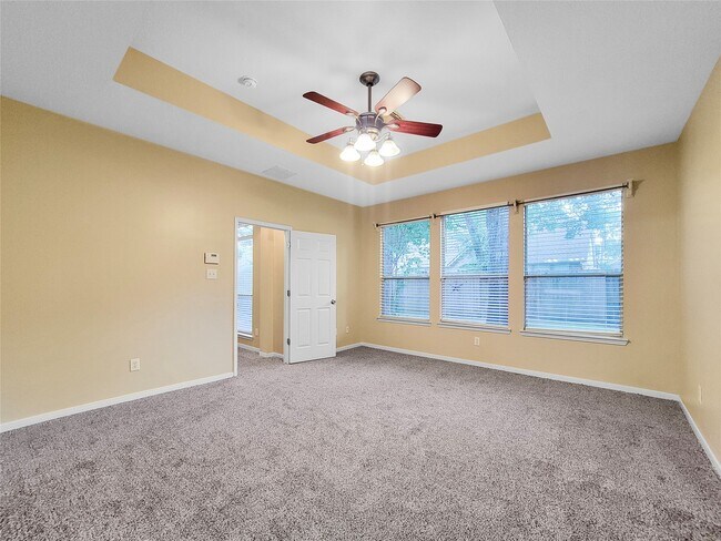 Building Photo - 3223 Fair Falls Dr