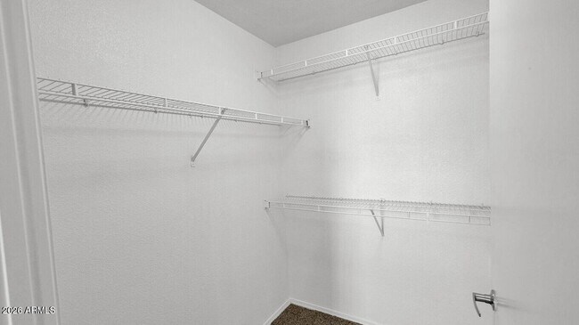 Building Photo - 5611 S 32nd St