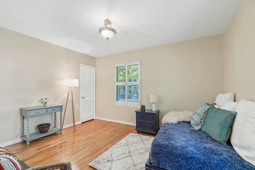 Third bedroom that is private and large with walk in closet - 14024 Peach Grove St