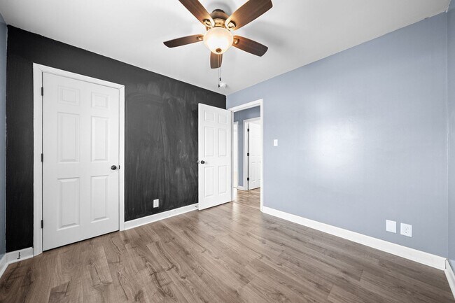 Building Photo - 2701 E Copeland Ct