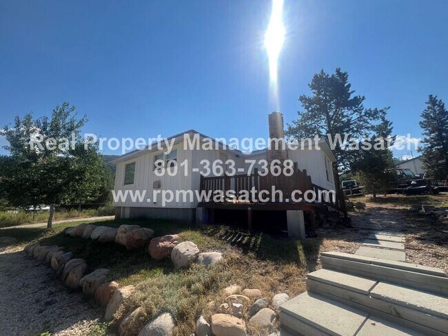 Building Photo - 1388 Country Ln
