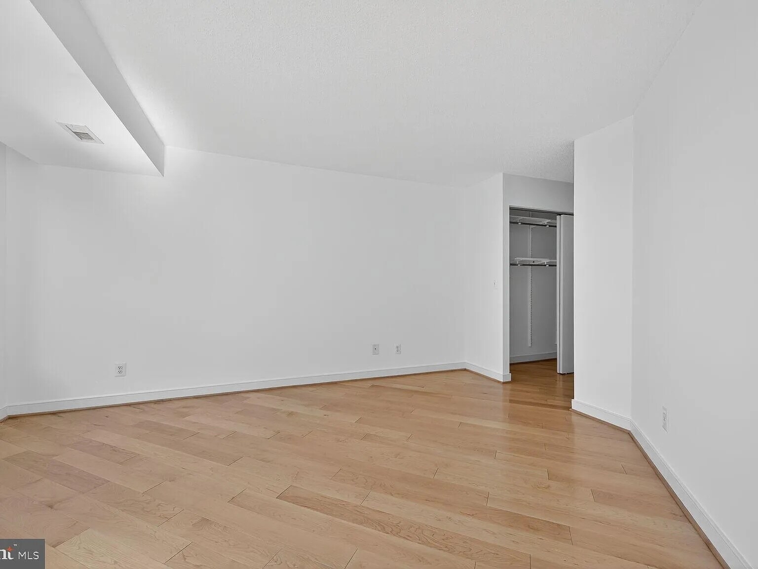 Primary Bedroom - 7500 Woodmont Ave