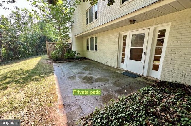Building Photo - 5311 Pooks Hill Rd