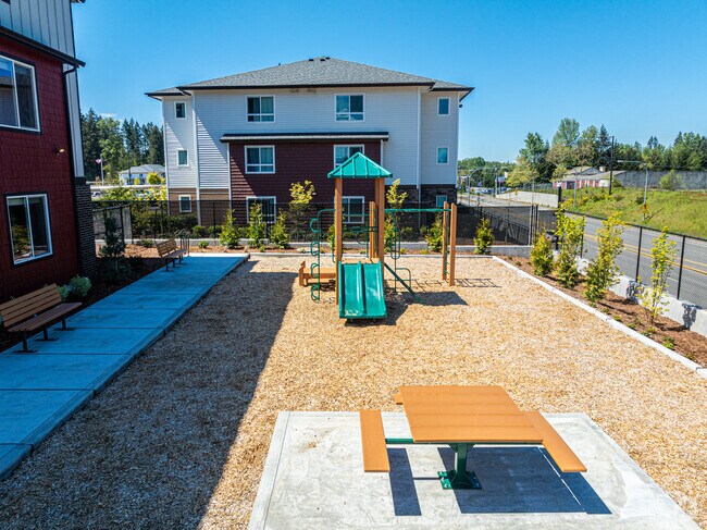 Building Photo - 410 Apartments in Beautiful Bonney Lake, Washington