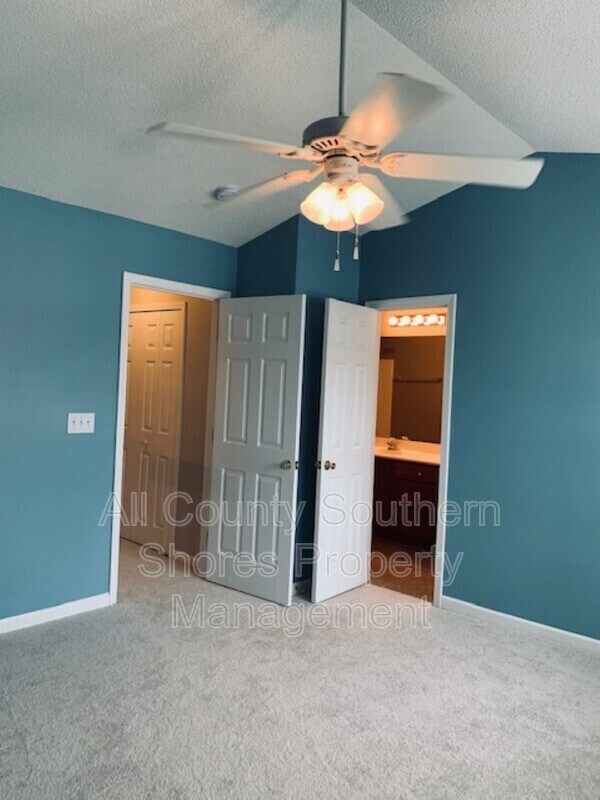 Building Photo - 970 Palisade Cir