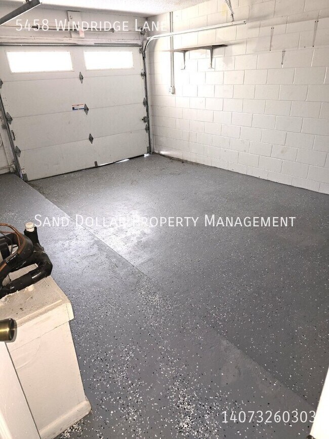 Building Photo - 5458 Windridge Ln