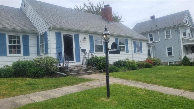 Primary Photo - 47 Harrison Ave