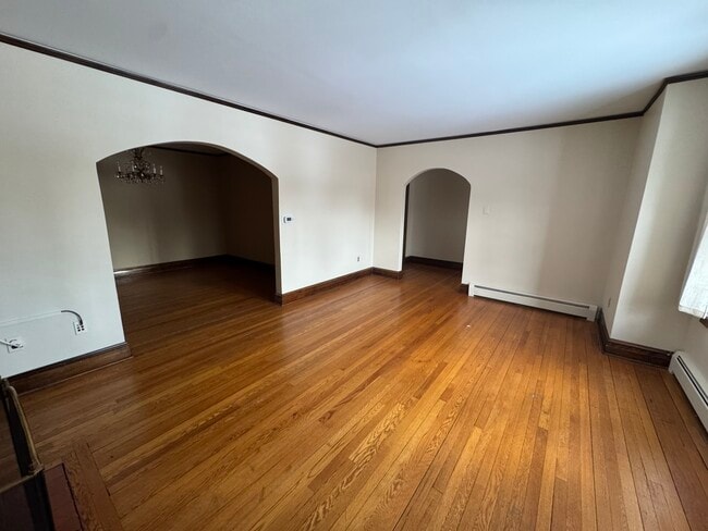 Building Photo - 21 Glenwood St