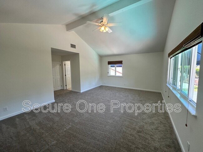 Building Photo - 288 W Siesta Ave