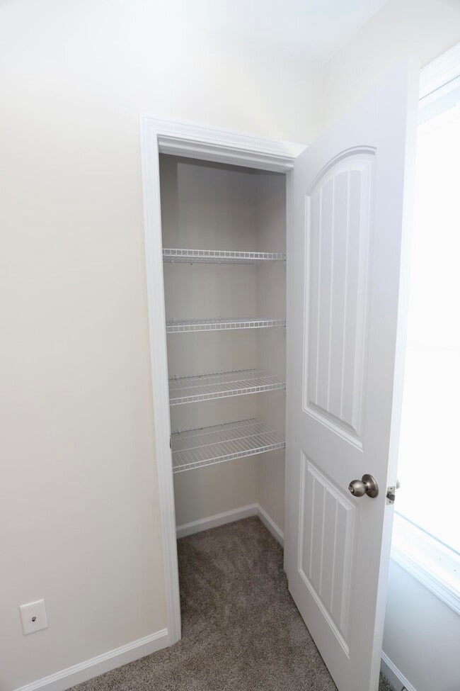 Building Photo - 1854 Gabriel Ln