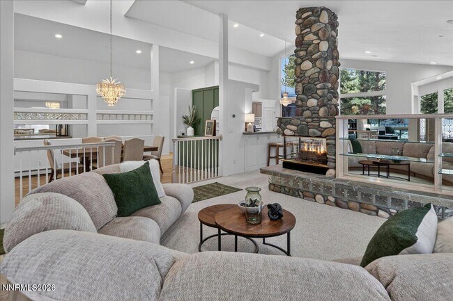 Building Photo - 1264 Hidden Woods Dr