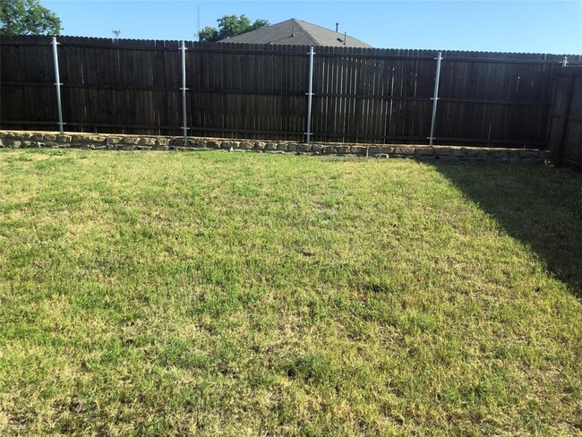 Building Photo - 4125 Wintergreen Dr