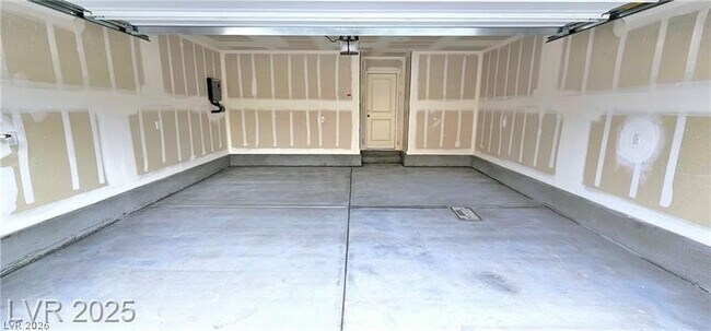 Building Photo - 9455 Calm Strm Ave