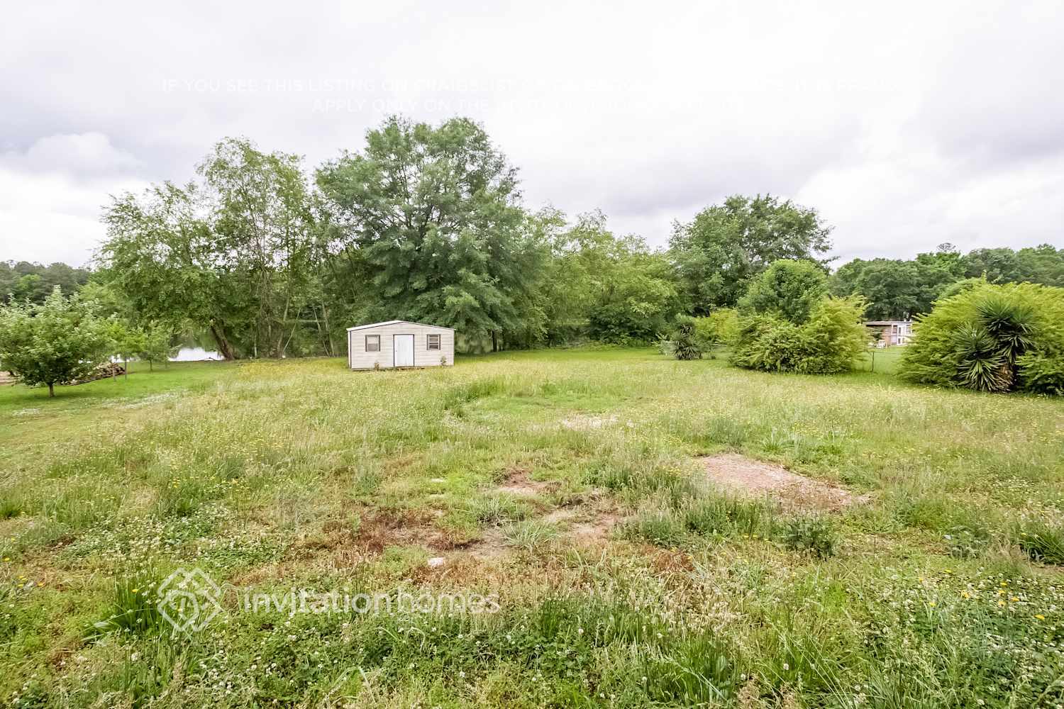 Building Photo - 443 Linda Ln