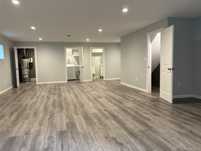 Building Photo - 17 Dunes Ln