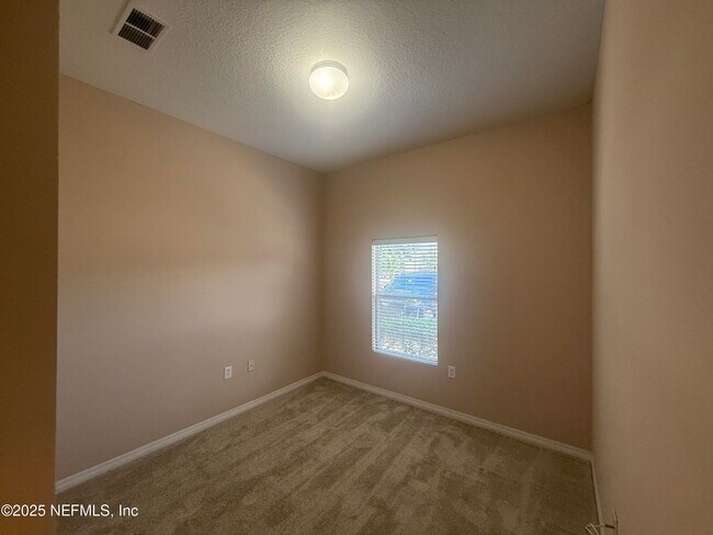 Building Photo - 5150 Playpen Dr