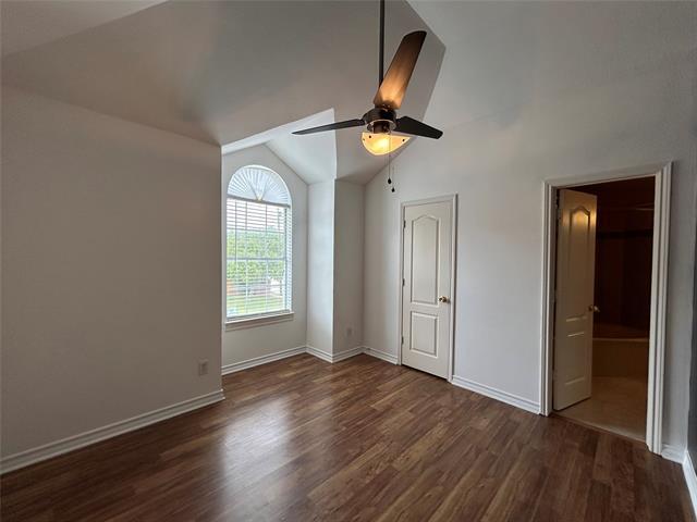 Building Photo - 7740 Western Oaks Dr