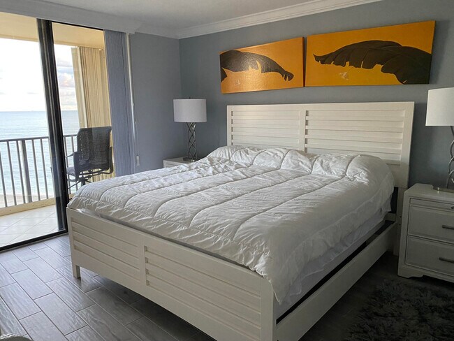 Building Photo - 300 Ocean Trail Way