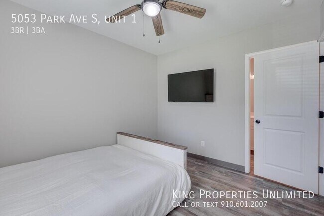 Building Photo - 5053 Park Ave