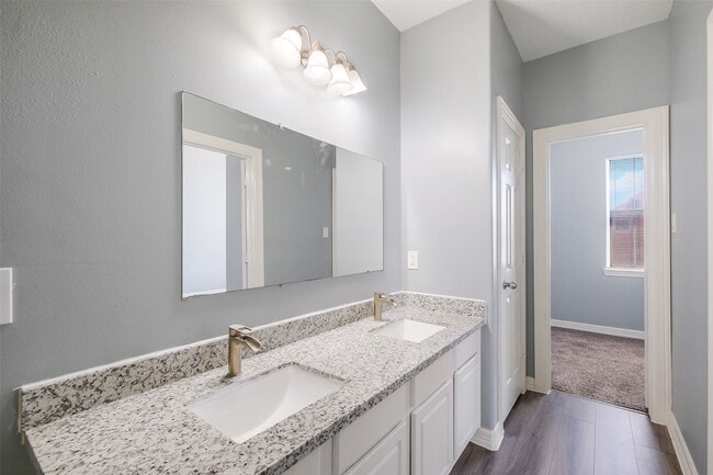 Building Photo - 10334 Panther Point Dr