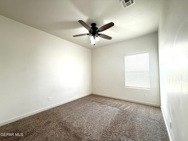 Building Photo - 7792 Enchanted Pk Dr