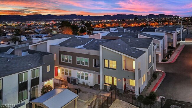 Building Photo - 129 Laguna Cmns Ln