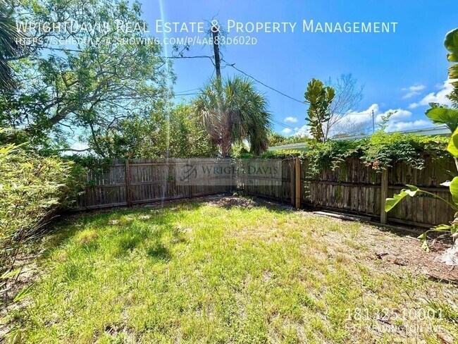 Building Photo - 533 Yelvington Ave