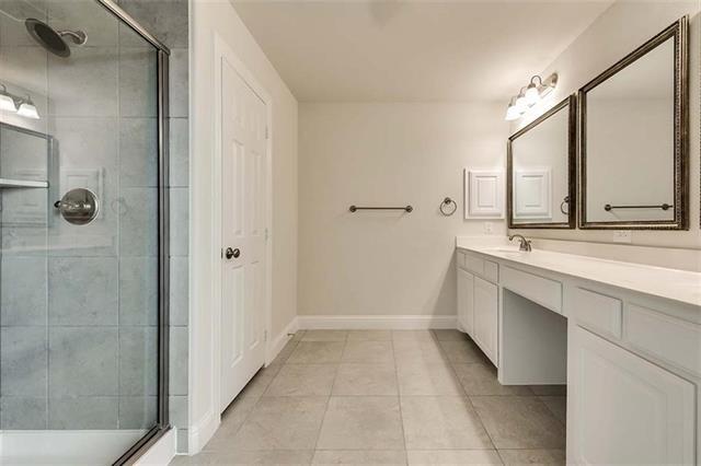 Building Photo - 608 Mulligan Ave