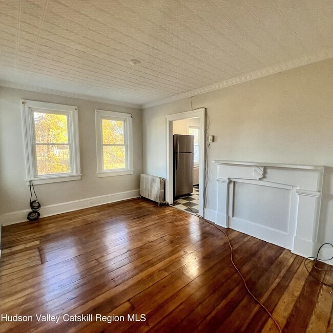 Building Photo - 140 Albany Ave