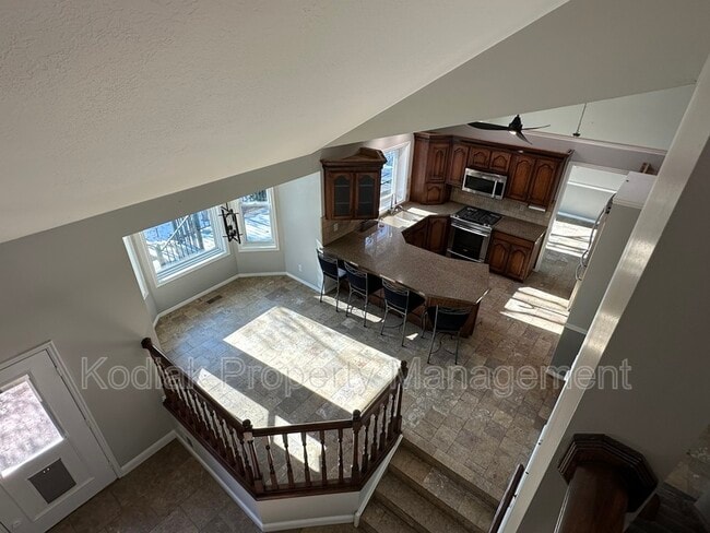 Building Photo - 13 N 3100 E