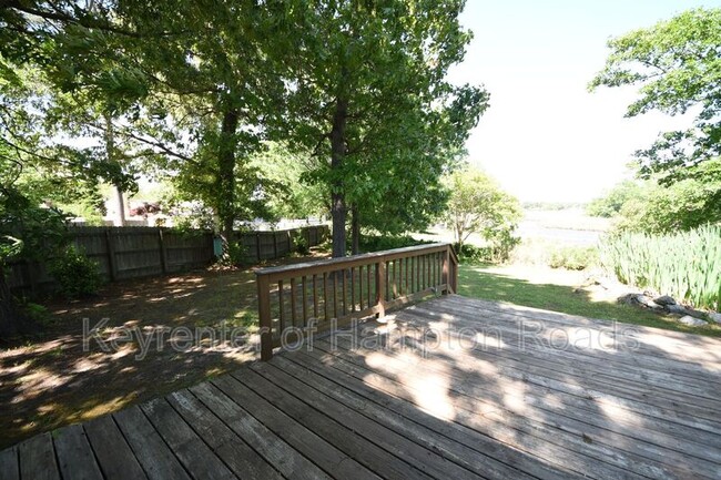 Building Photo - 8356 Cape View Ct