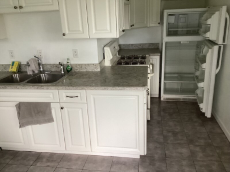 Building Photo - 3957 SW 89th Ave