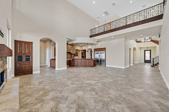 Building Photo - 5790 Aspen Falls Cir