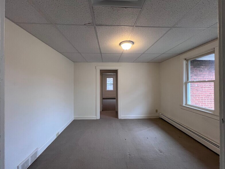 Building Photo - 188 Pennsylvania Ave