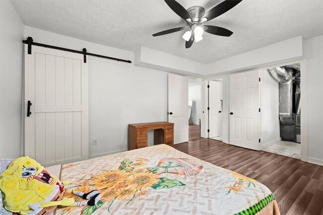 Building Photo - 6338 Stablewood Way