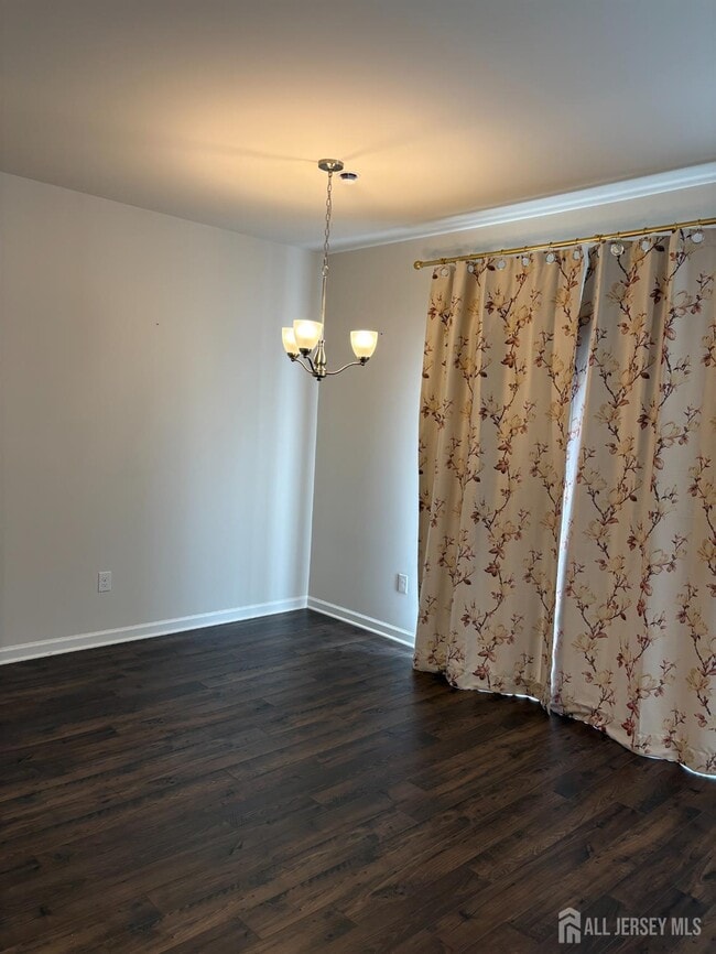 Building Photo - 10 Stanton Rd