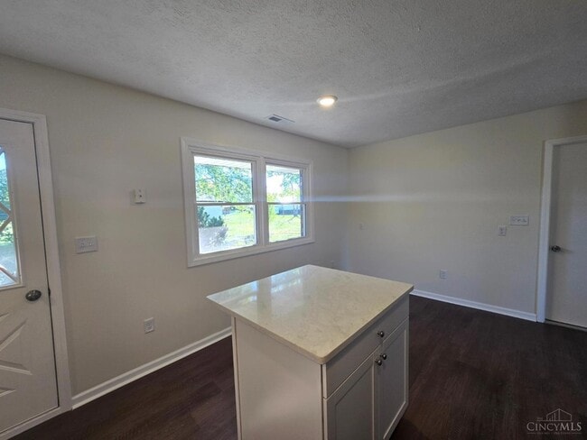 Building Photo - 6238 Jayfield Dr
