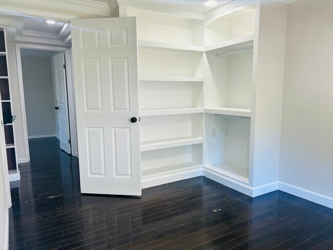 Building Photo - 13513 Demetrias Way