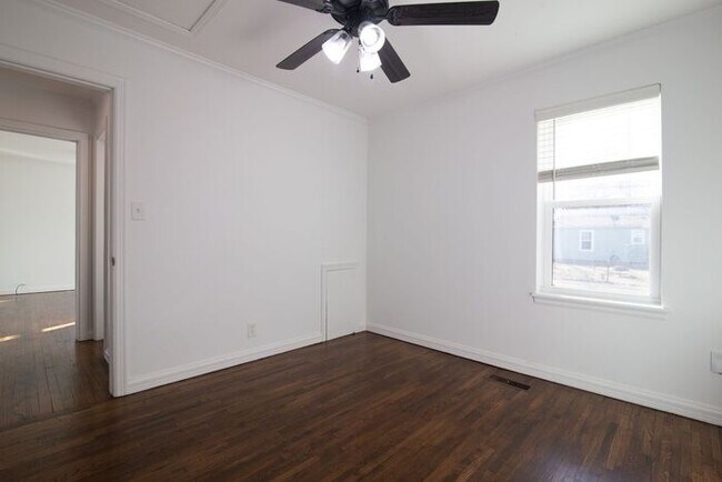 Building Photo - Brookside Bungalow! PRICE DROP!