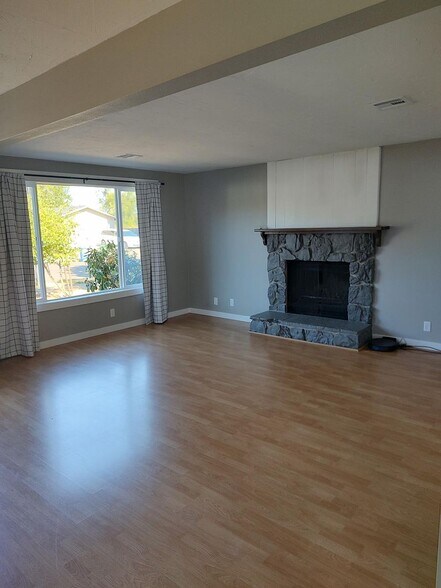 Building Photo - 2589 Melrose Loop