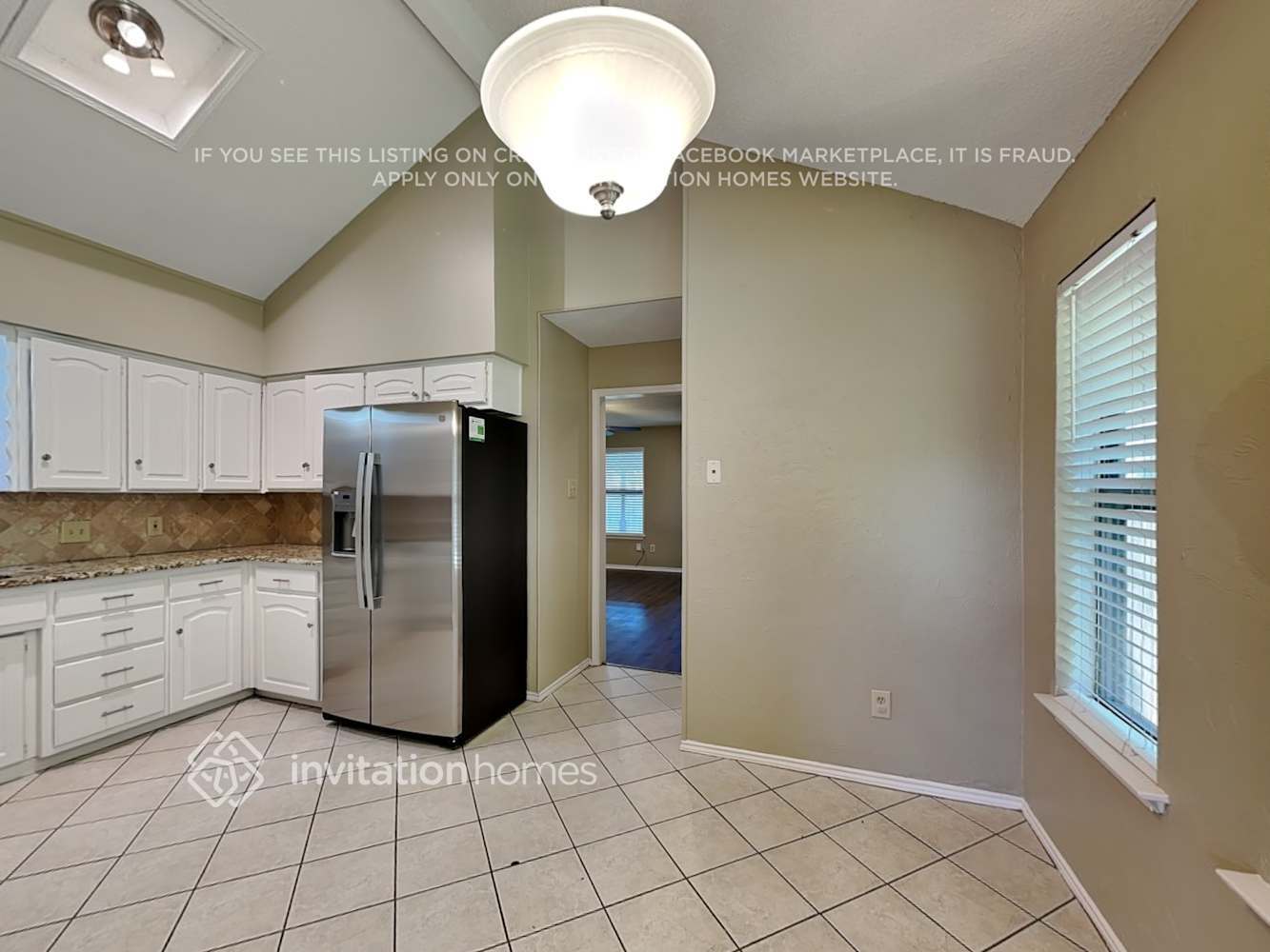 Building Photo - 1517 Woodvale Dr