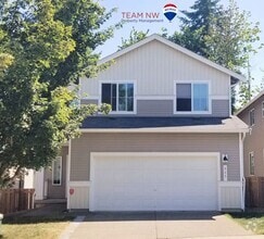 Building Photo - Move in Ready! - Tumwater Hill home with 3...