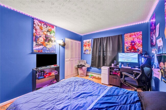 Building Photo - 5200 Royalton Rd