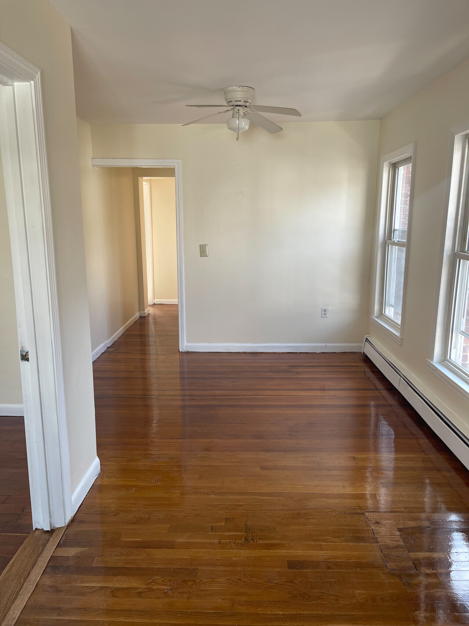 Building Photo - 24 Garden St