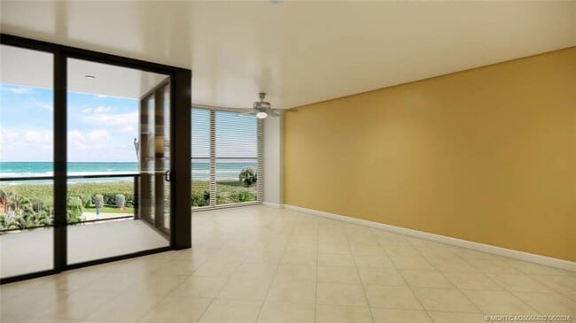 Building Photo - 10410 S Ocean Dr