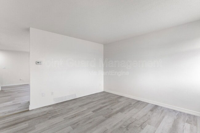 Building Photo - 1810 S Cleveland Ave